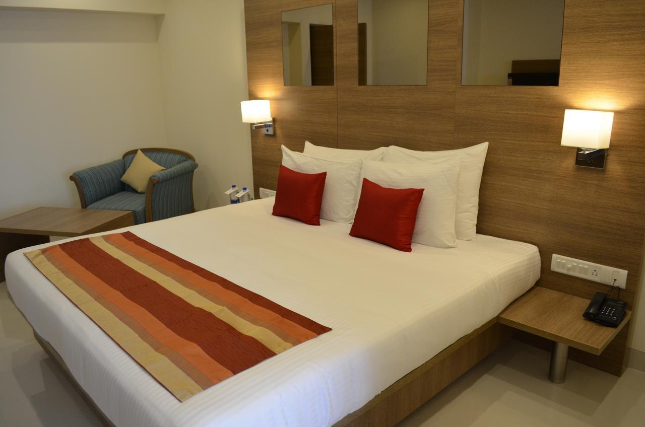 Regency Tiruttani By Grt Hotels Thiruttani Δωμάτιο φωτογραφία