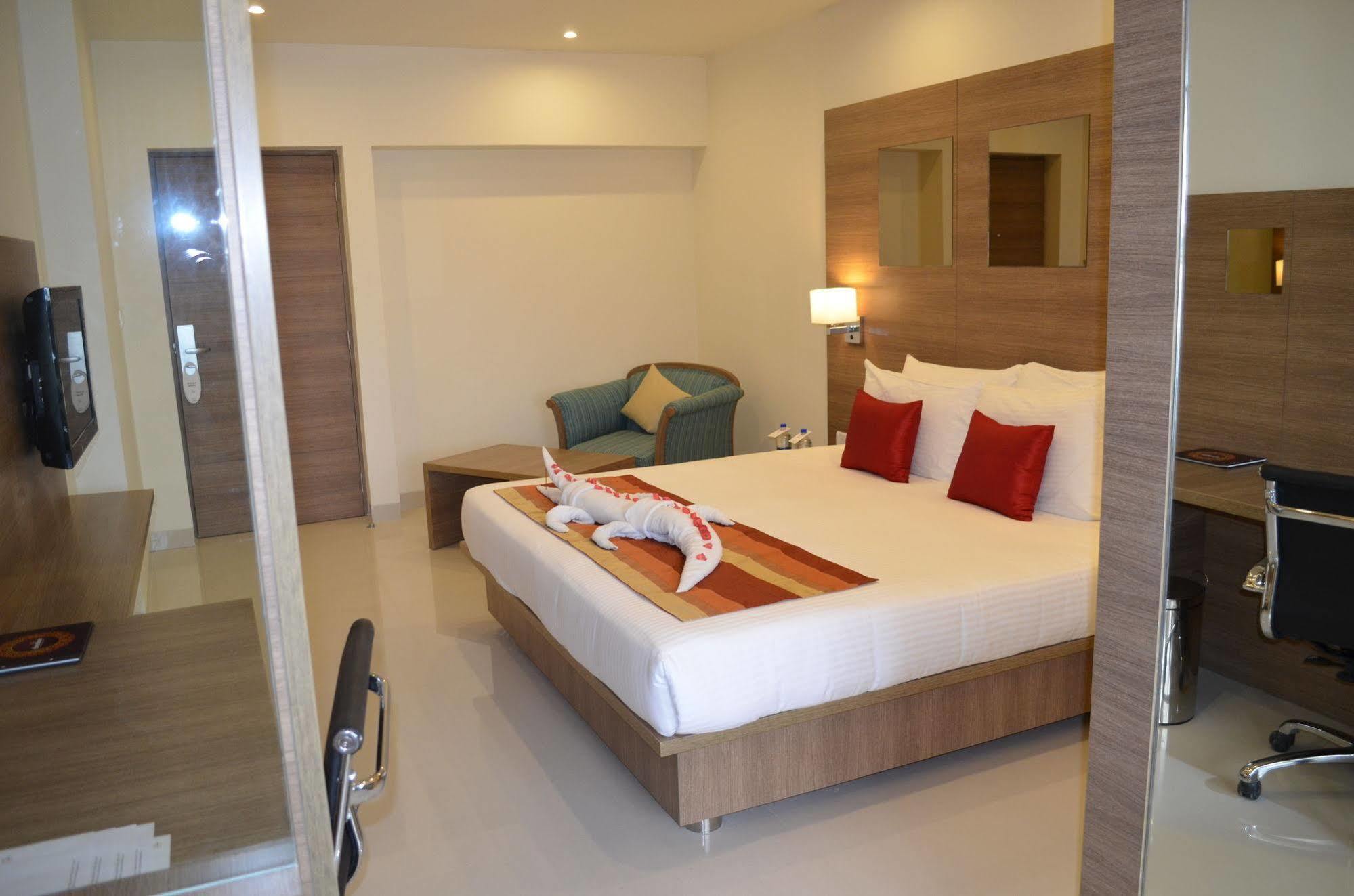 Regency Tiruttani By Grt Hotels Thiruttani Εξωτερικό φωτογραφία