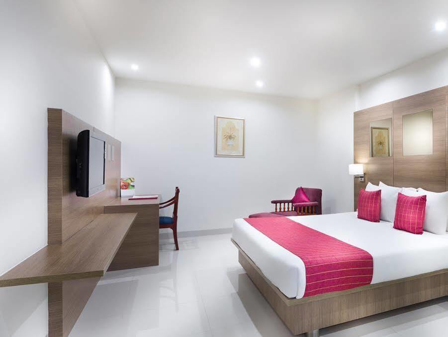 Regency Tiruttani By Grt Hotels Thiruttani Εξωτερικό φωτογραφία